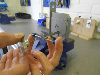 Logan Locksmith Shop Seattle, WA 206-801-9919 - key-broke-in-lock